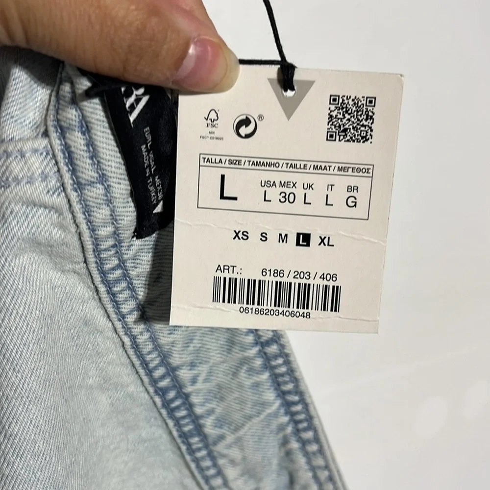 NEW ZARA Light Wash Denim Skirt Size Large